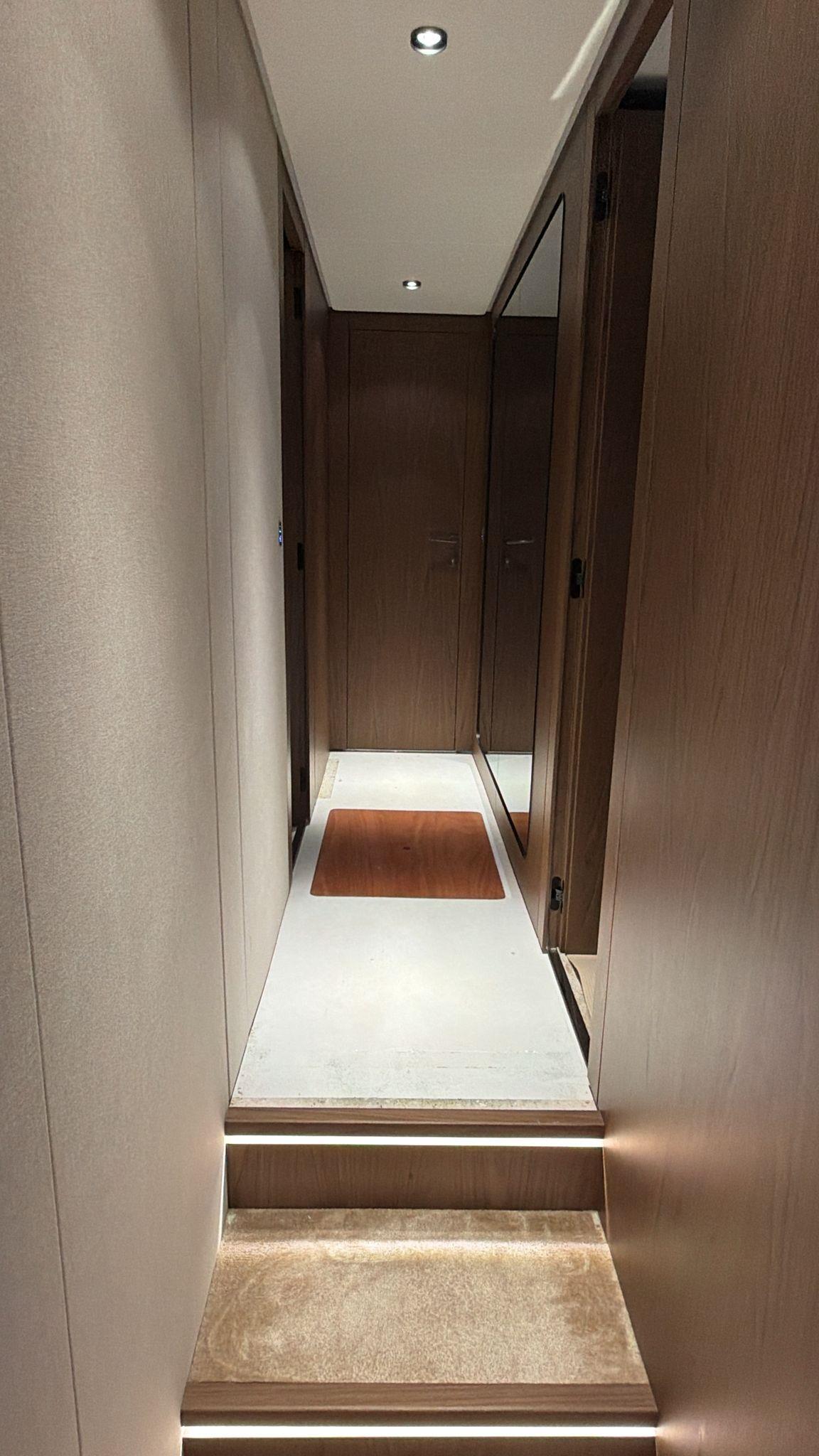 2023 FERRETTI YACHTS 780 